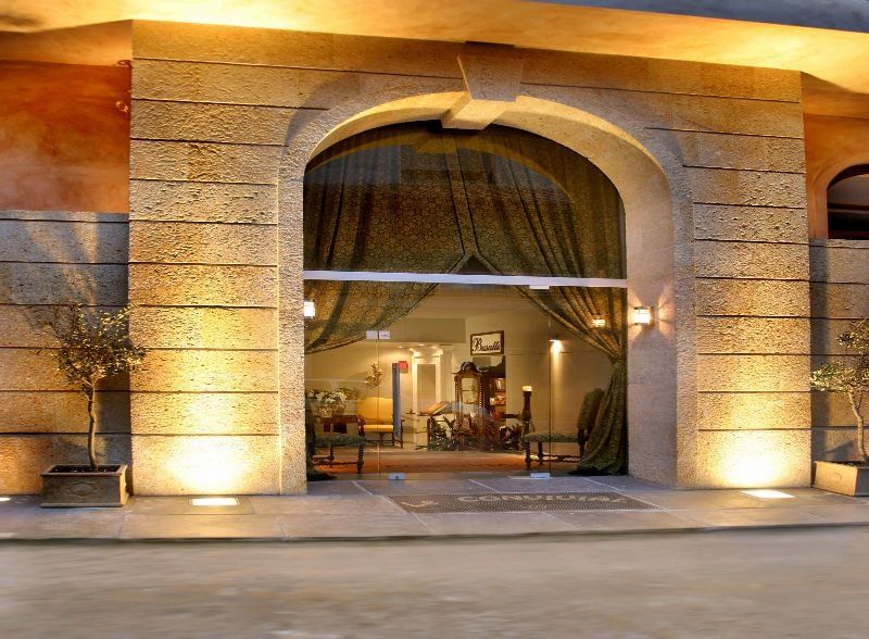 Hotel Le Convivial - Wine And Experience
